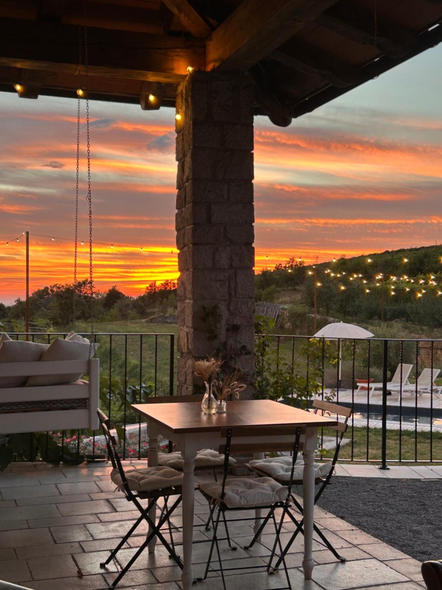 Skerlj Wine Estate Guest House Tomaj Exterior photo
